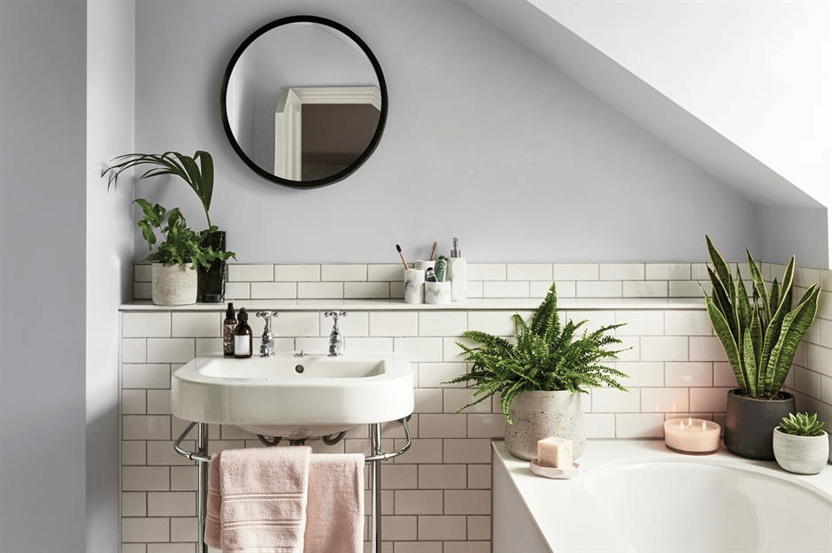 How To Make A Small Bathroom Look Luxurious