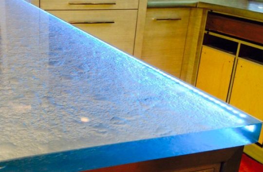 Glass countertop - SPECIALITY TOPS